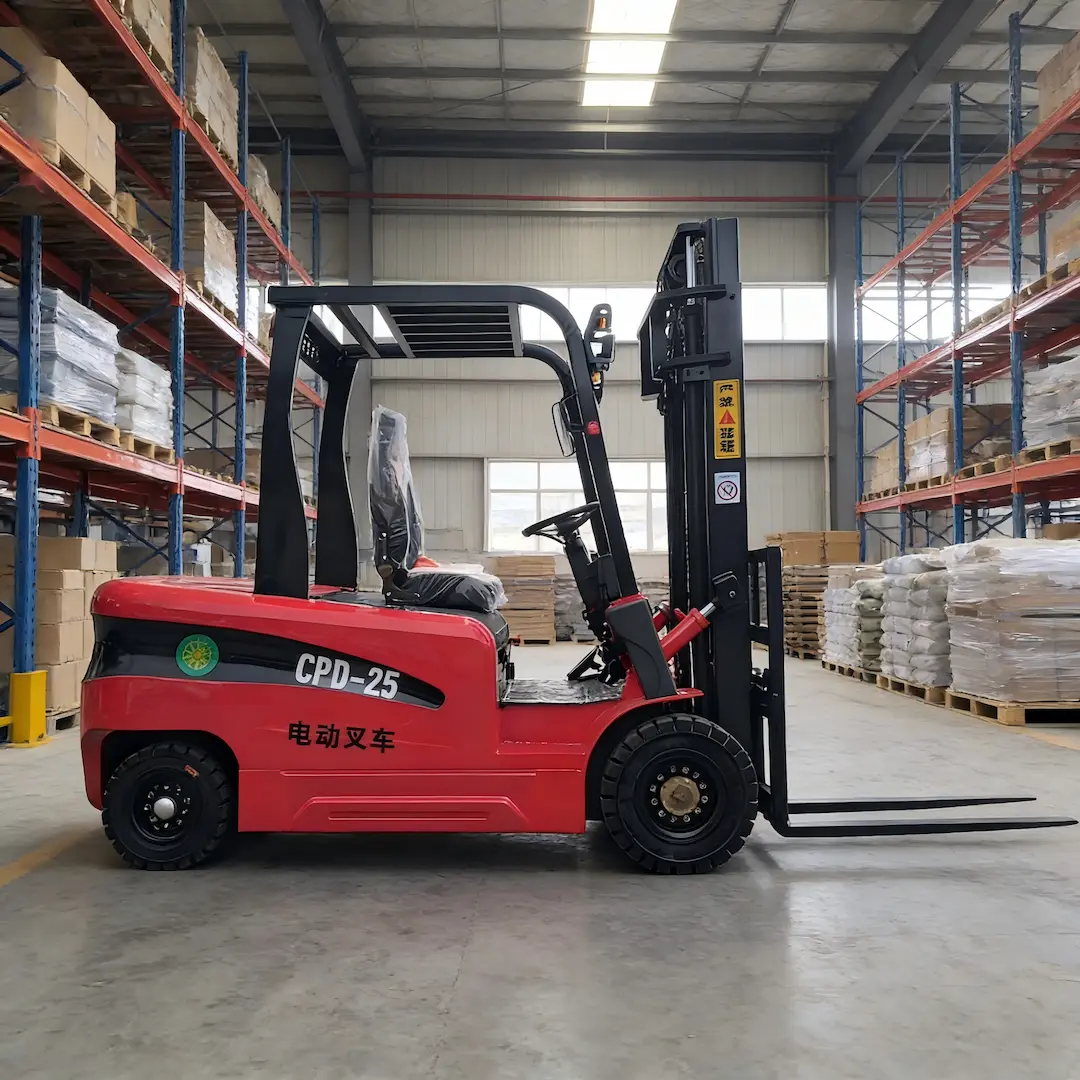 2.5 ton forklift truck CPD-2.5T for property development